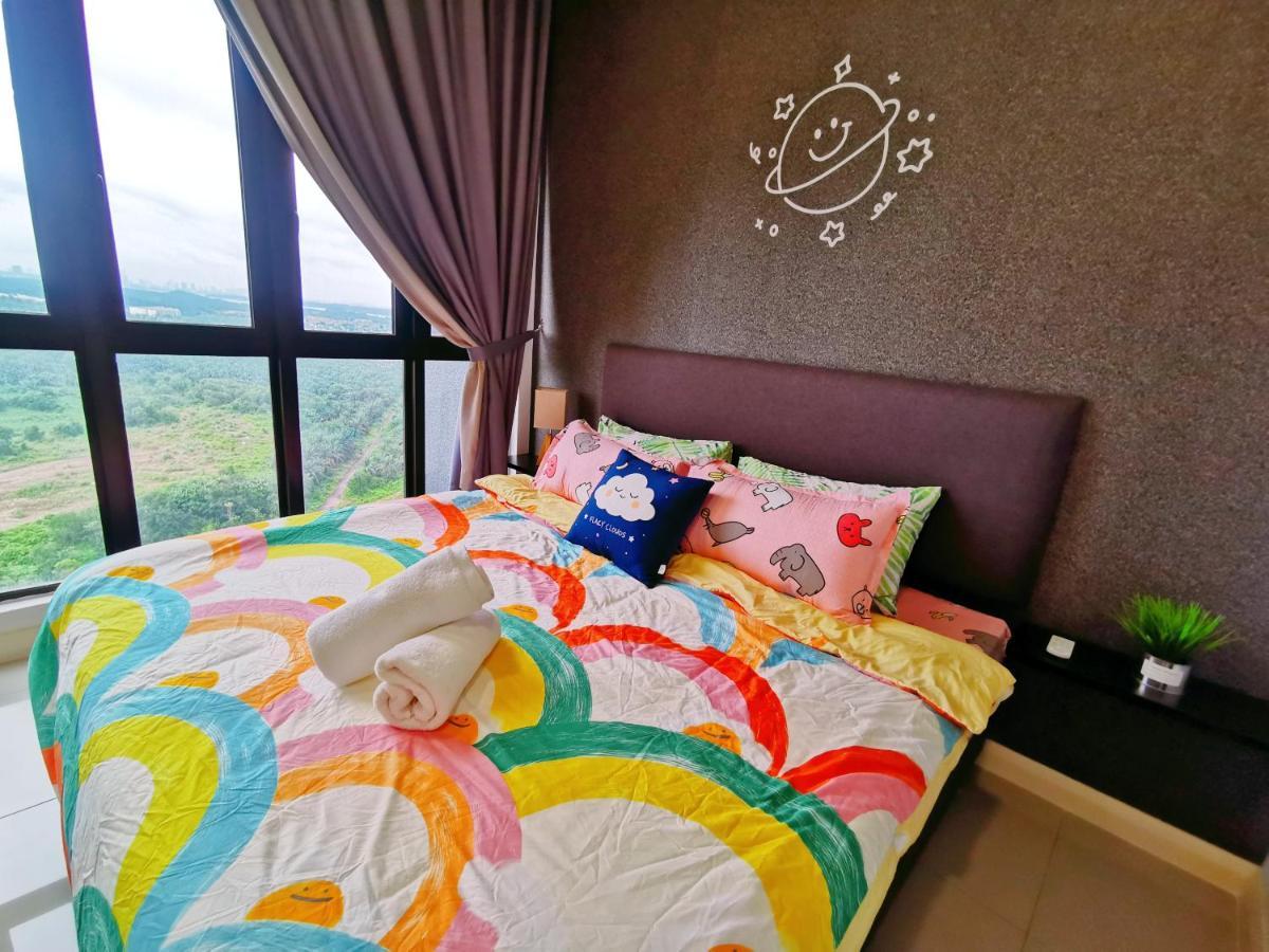 Legoland -Happy Starlight Suite-2B2R, 8Pax -Lakeview Nusajaya  Exterior photo