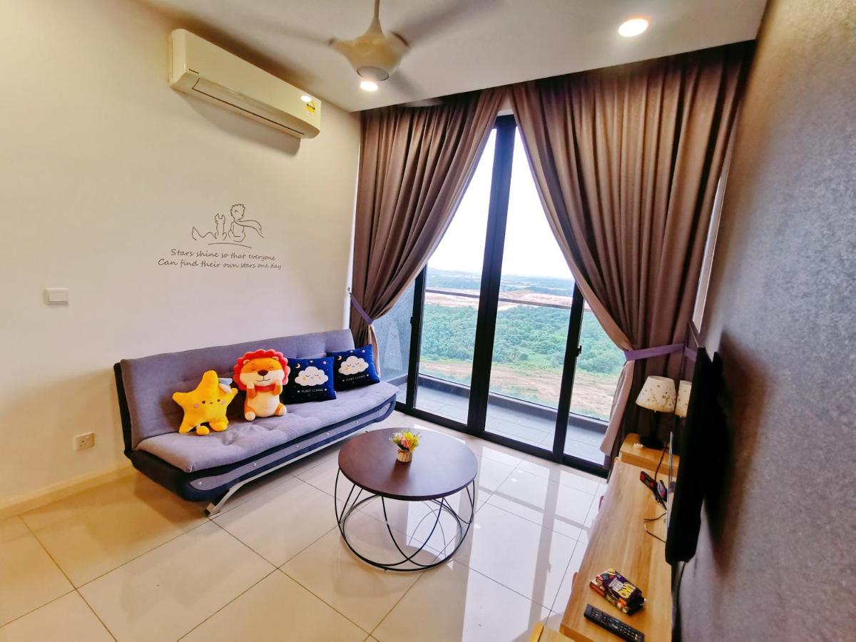 Legoland -Happy Starlight Suite-2B2R, 8Pax -Lakeview Nusajaya  Exterior photo